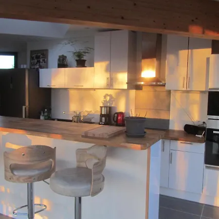 La Petite Charnasserie 3*