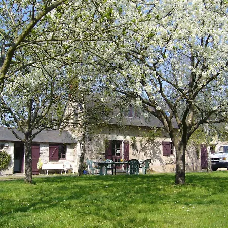 La Petite Charnasserie Bed & Breakfast