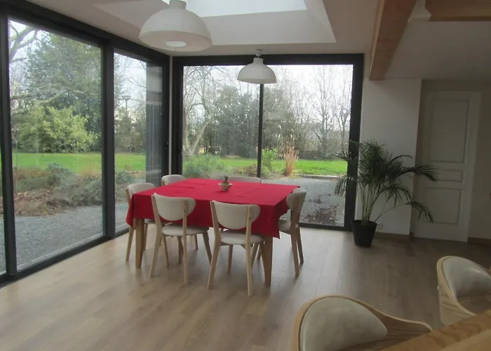 La Petite Charnasserie Alojamento de Acomodação e Pequeno-almoço Angers