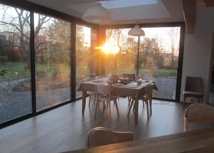 Alojamento de Acomodação e Pequeno-almoço La Petite Charnasserie 3*