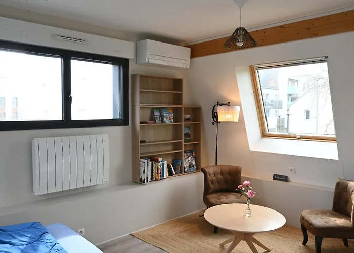 Alojamento de Acomodação e Pequeno-almoço La Petite Charnasserie Angers